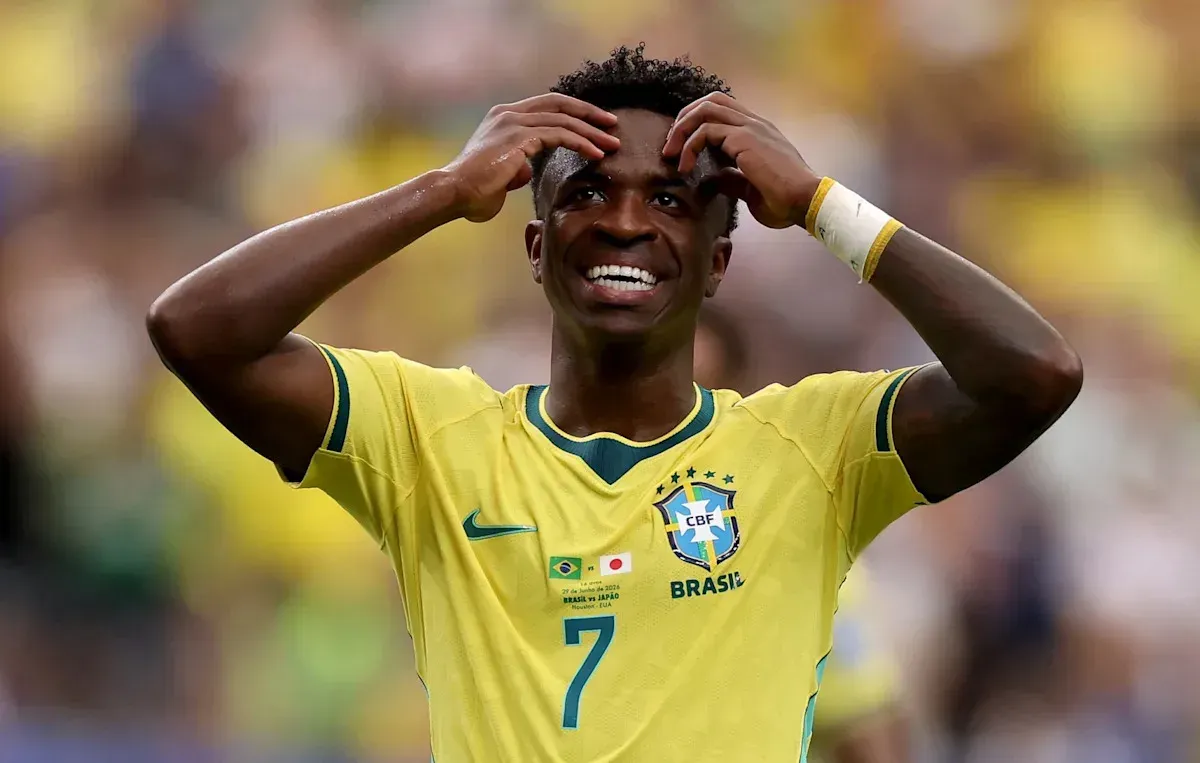 Vinicius Jr and Real Madrid Stuck Over Contract Bonus as Arsenal Circle