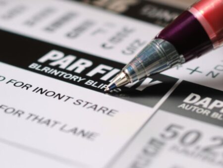 Mastering the Maze: How to Read a Betting Slip Correctly for Smarter Wagers